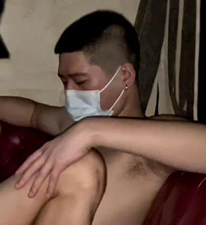 快乐风男：KTV卫生间[372M]