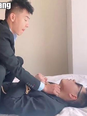 公狗壮壮VS小啊耐[774M]