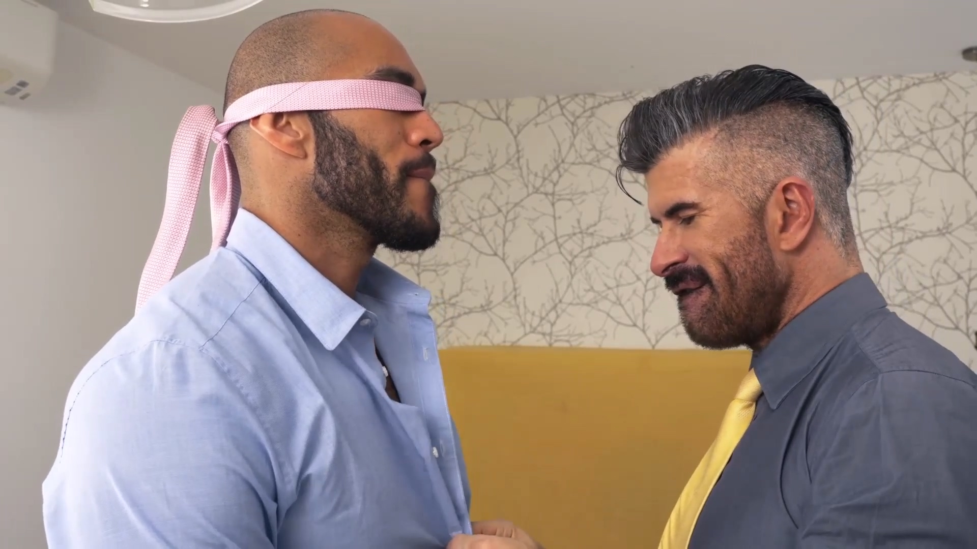 Lucas Entertainment – Louis Ricaute Fucks Adam Killian[1.86G]