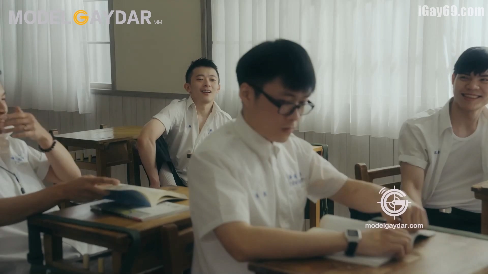 GAYDAR – GD-018 顏射叛逆壞學生，高中教官的無套的懲罰[986M]