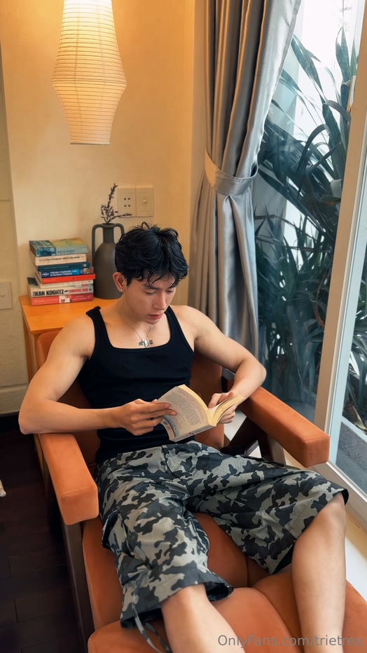 OnlyFans-trietrex-維修工在床上「修水管」[713M]